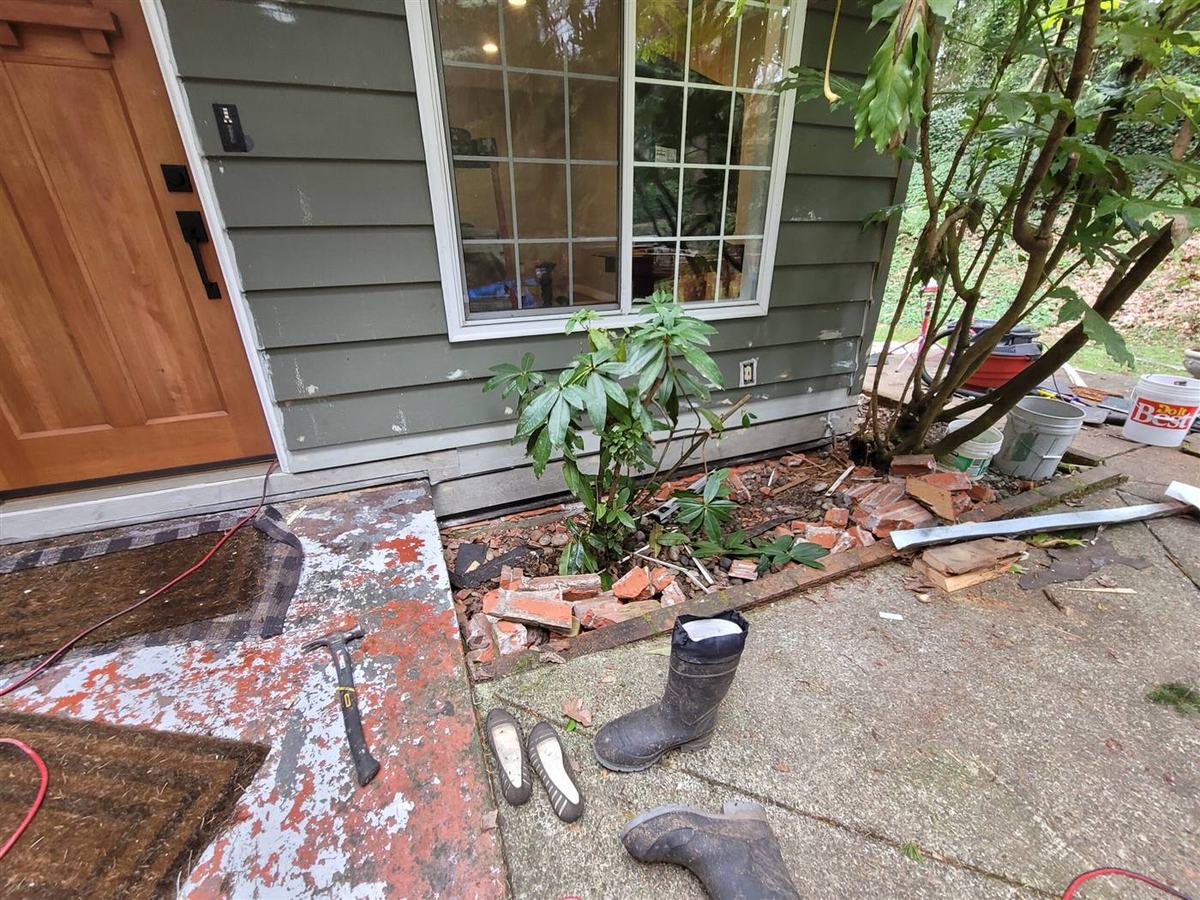 Whole-home renovation with new finishes in Rainier Oregon